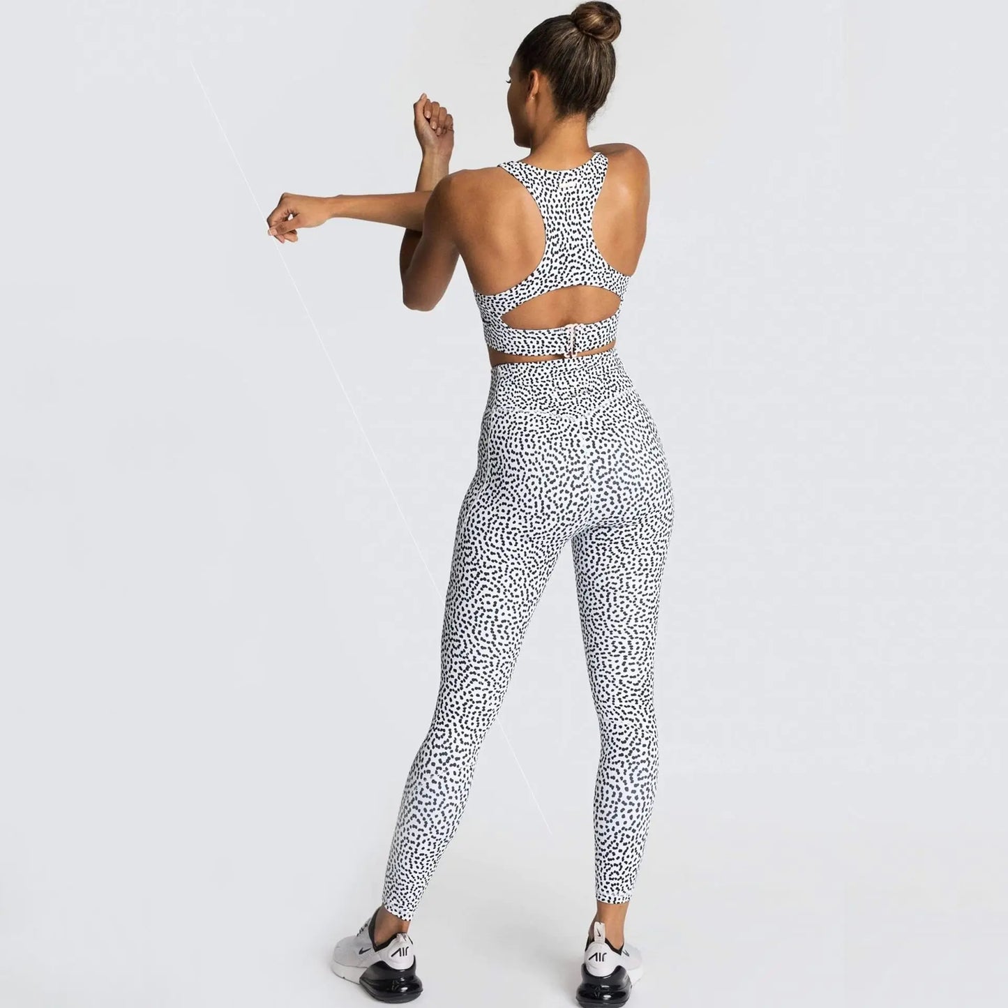 Two-Piece Set Women's Solid Cut Out Backless Raglan Sleeve Crop Top & High Waist Leggings Tracksuit Set, Sporty Breathable Comfy Outfits for Indoor Outdoor Yoga Gym Workout Running, Ladies Spring & Fall Sportswear Yoga Outfit for Fitness and Exercise